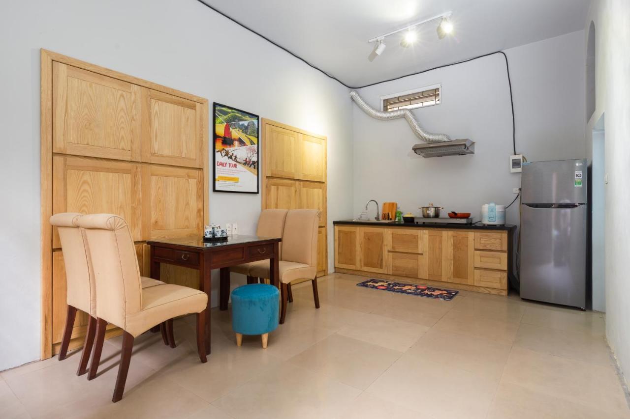 Hola House Privatunterkunft Hanoi